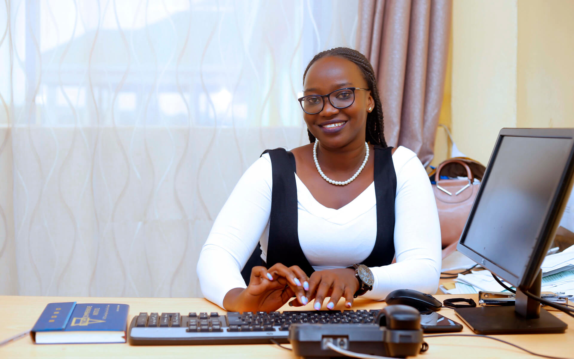 secretarial-studies-diploma-1